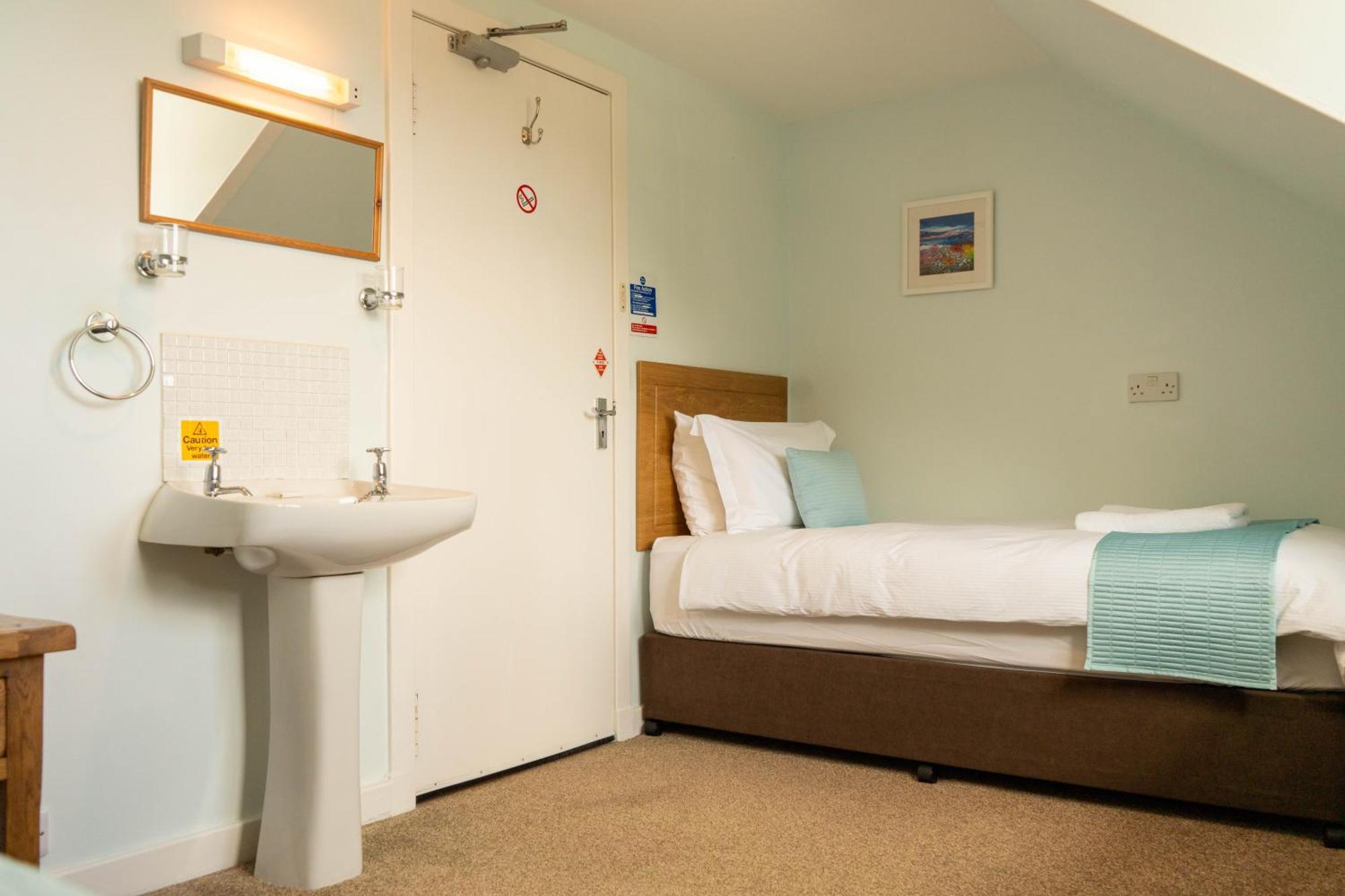 Harbour Guest House Tobermory Eksteriør billede